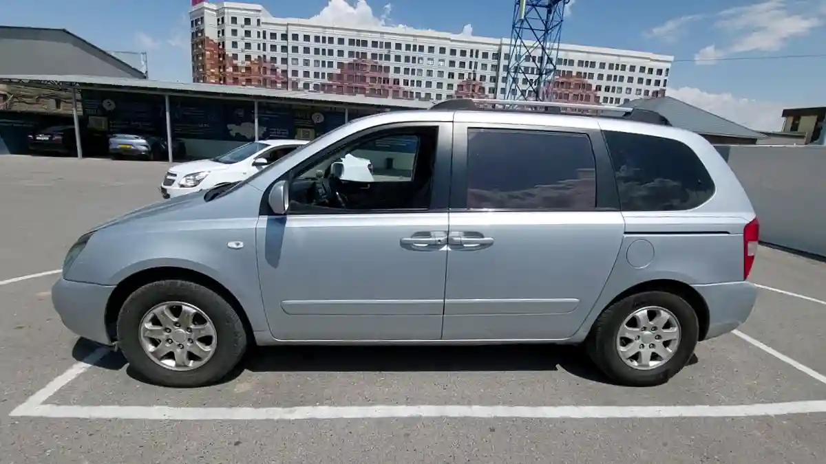 Kia Carnival 2007 года за 4 000 000 тг. в Шымкент