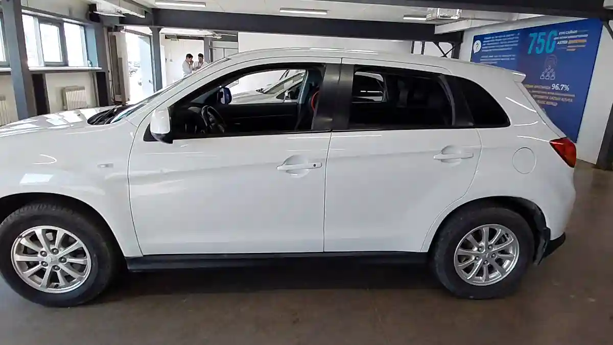 Mitsubishi ASX 2013 года за 5 500 000 тг. в Астана