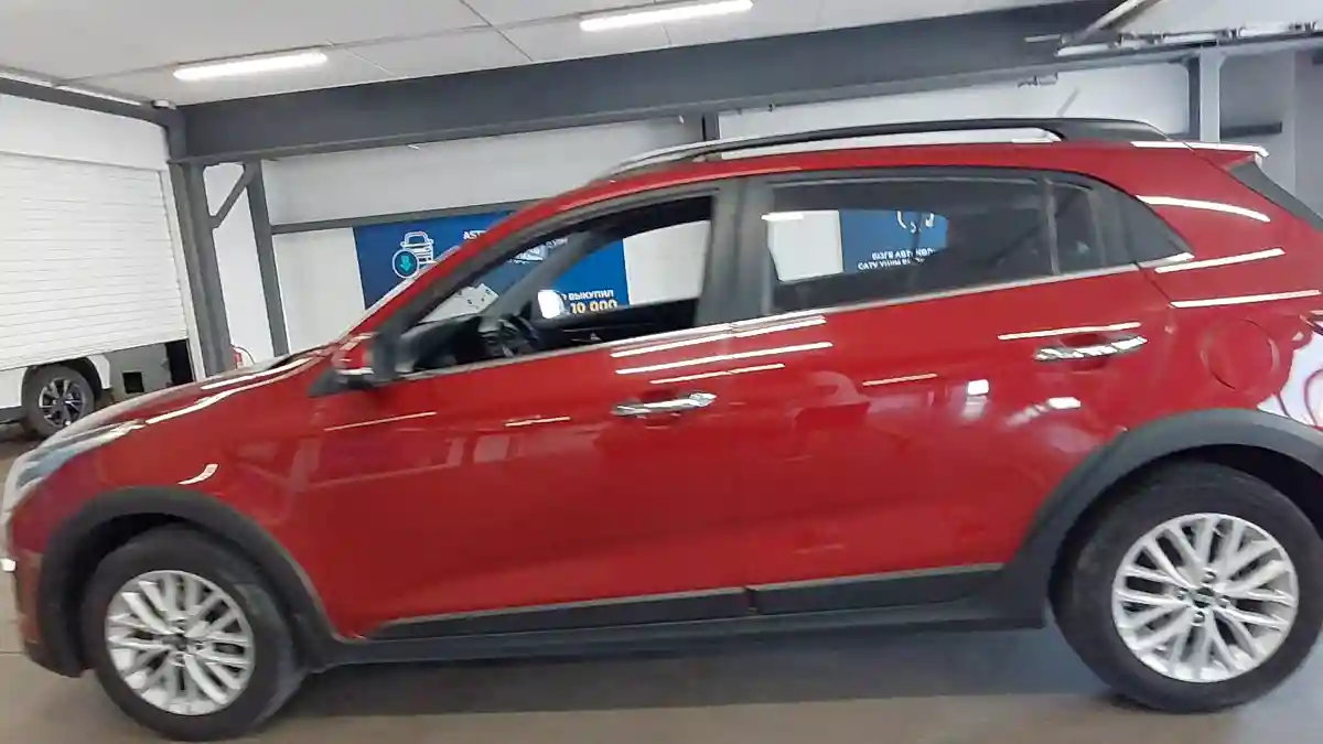 Kia Rio 2018 года за 8 000 000 тг. в Астана