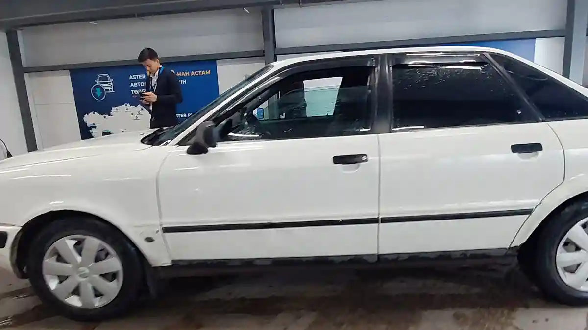 Audi 80 1993 года за 2 000 000 тг. в Астана