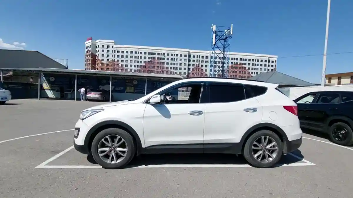 Hyundai Santa Fe 2013 года за 9 000 000 тг. в Шымкент