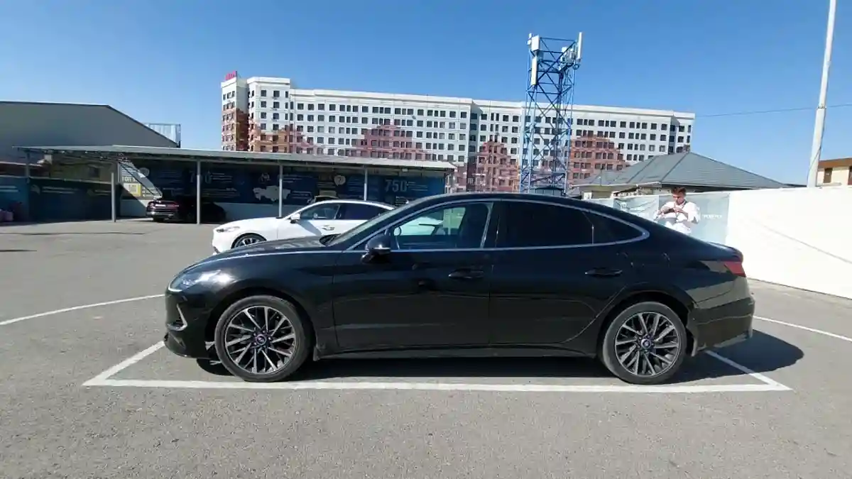 Hyundai Sonata 2020 года за 9 900 000 тг. в Шымкент