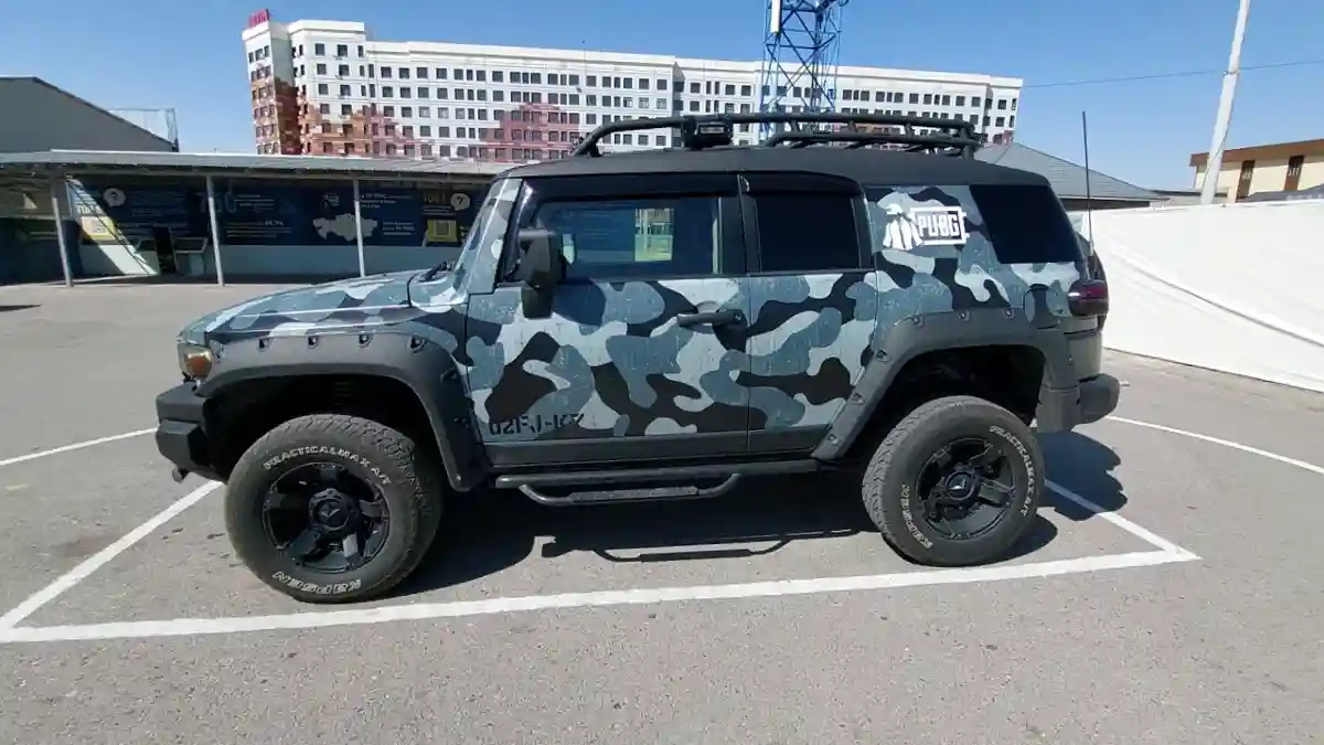 Toyota FJ Cruiser 2007 года за 13 000 000 тг. в Шымкент