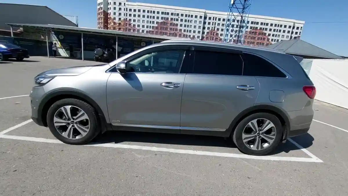 Kia Sorento 2020 года за 12 000 000 тг. в Шымкент