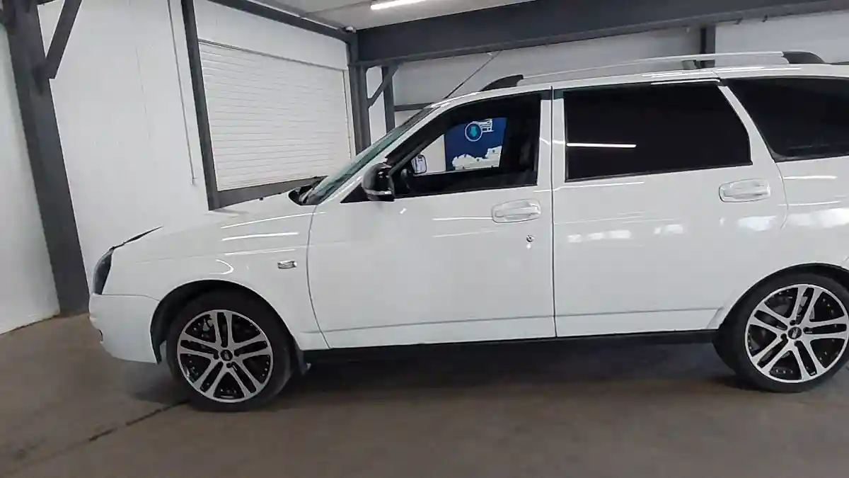 LADA (ВАЗ) Priora 2014 года за 2 500 000 тг. в Астана