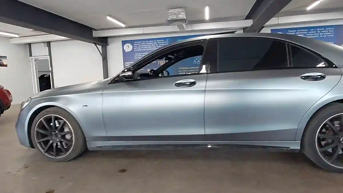 Mercedes-Benz S-Класс 2017 года за 35 000 000 тг. в Астана