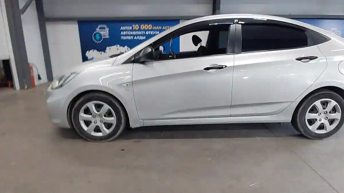 Hyundai Accent 2012 года за 4 000 000 тг. в Астана