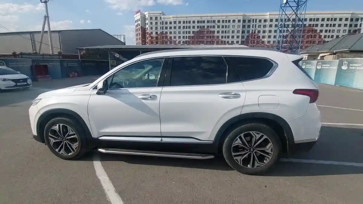 Hyundai Santa Fe 2018 года за 12 000 000 тг. в Шымкент