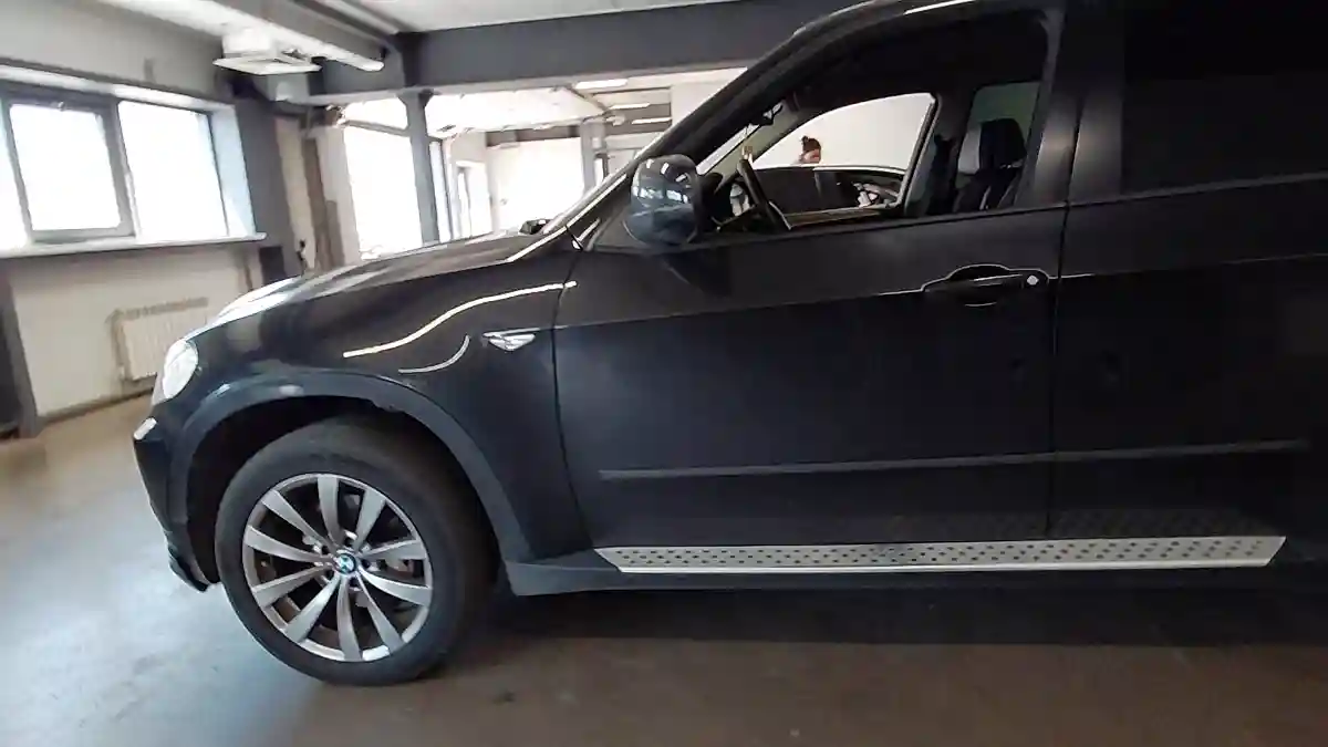 BMW X5 2007 года за 7 000 000 тг. в Астана