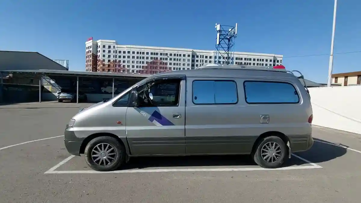 Hyundai Starex 2006 года за 2 800 000 тг. в Шымкент