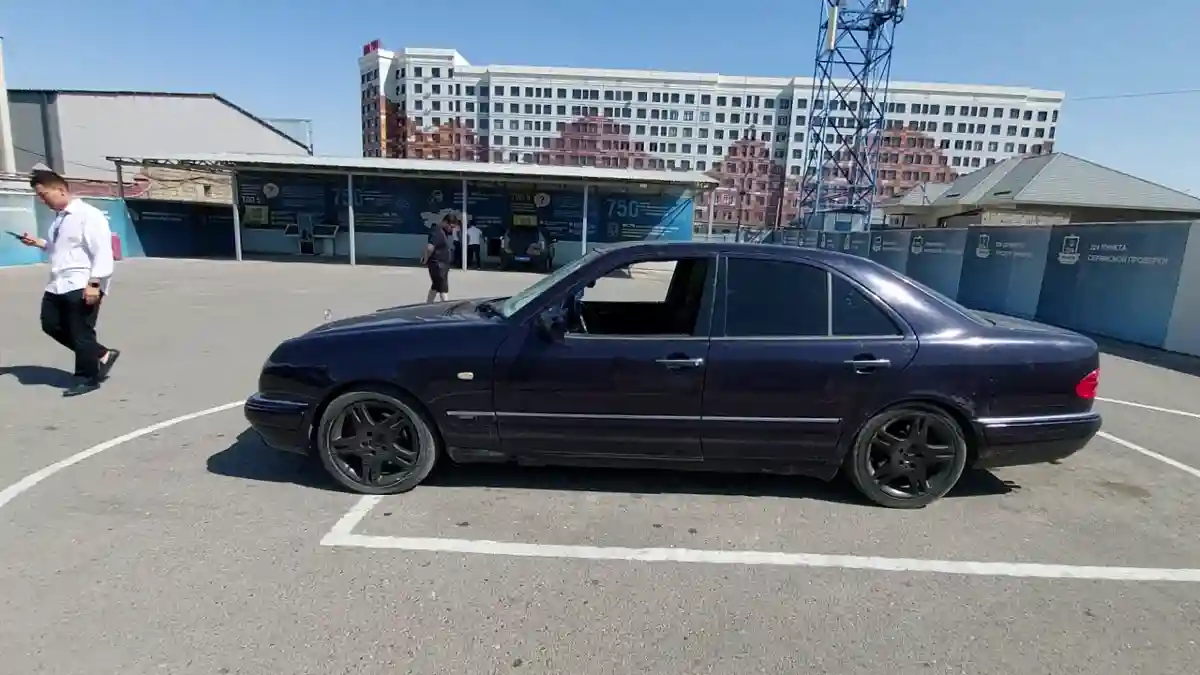 Mercedes-Benz E-Класс 1996 года за 2 500 000 тг. в Шымкент