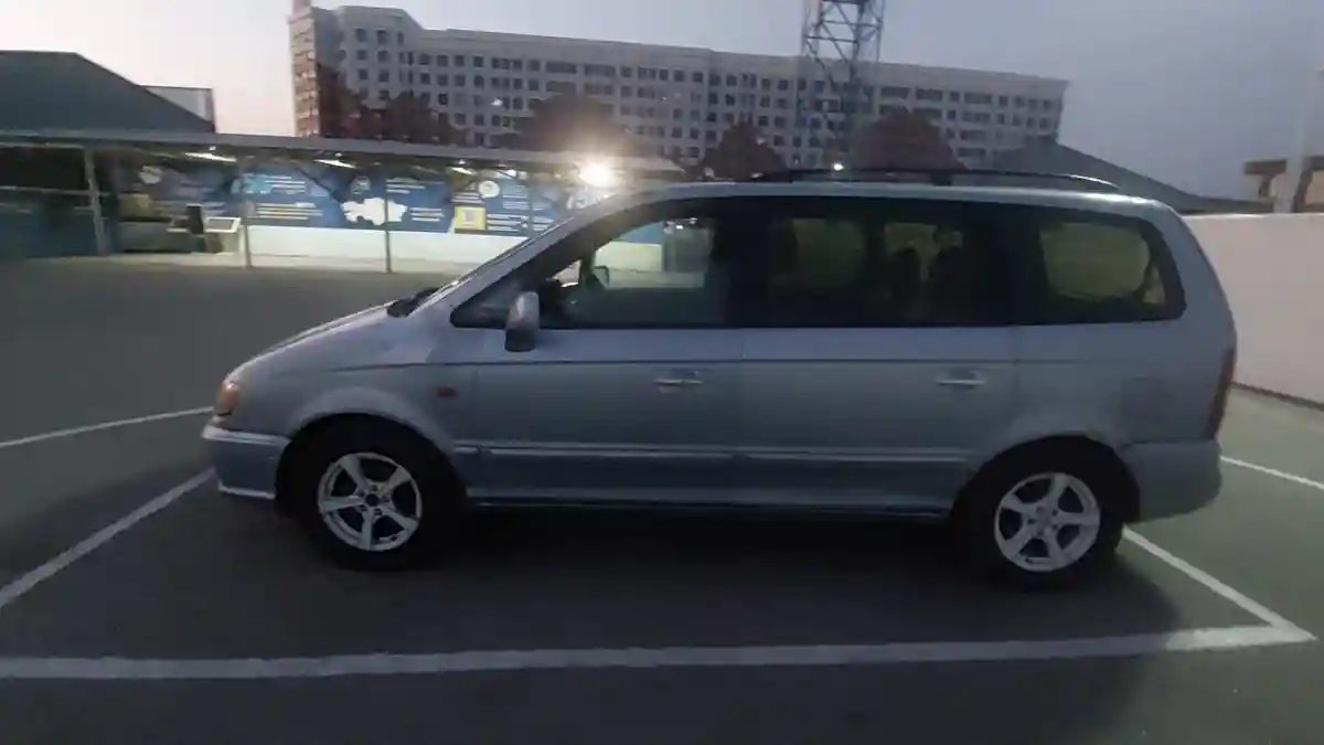 Hyundai Trajet 2004 года за 3 000 000 тг. в Шымкент