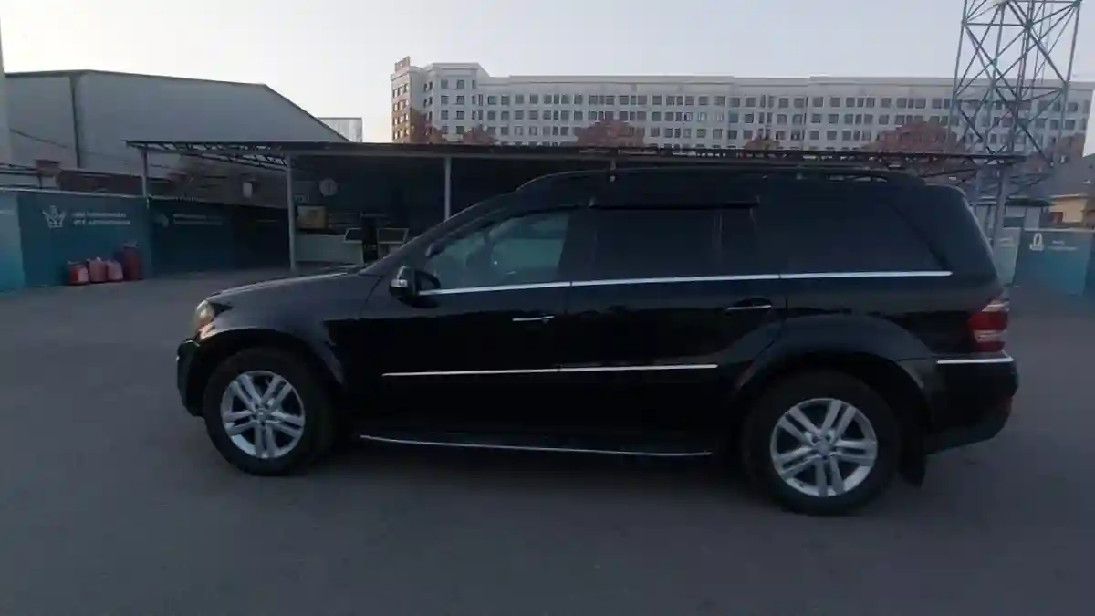 Mercedes-Benz GL-Класс 2007 года за 9 000 000 тг. в Шымкент