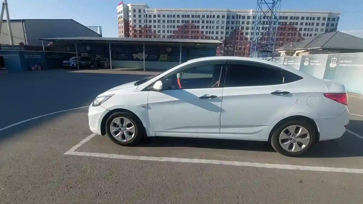 Hyundai Accent 2013 года за 3 800 000 тг. в Шымкент