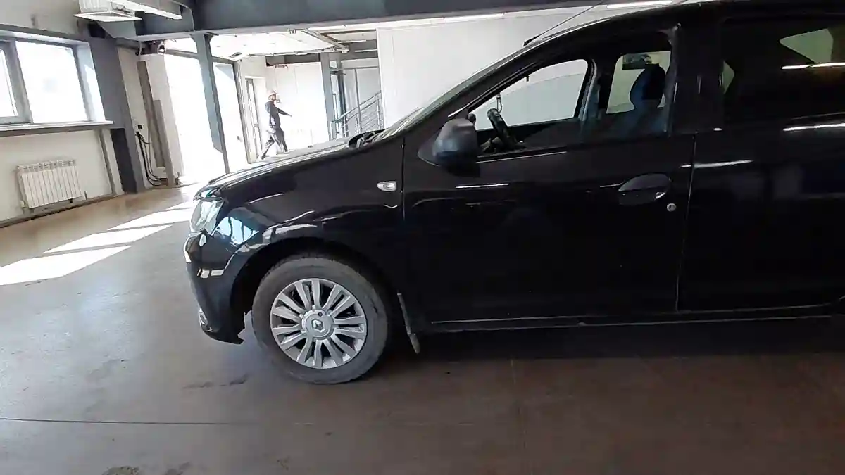 Renault Logan 2015 года за 2 900 000 тг. в Астана