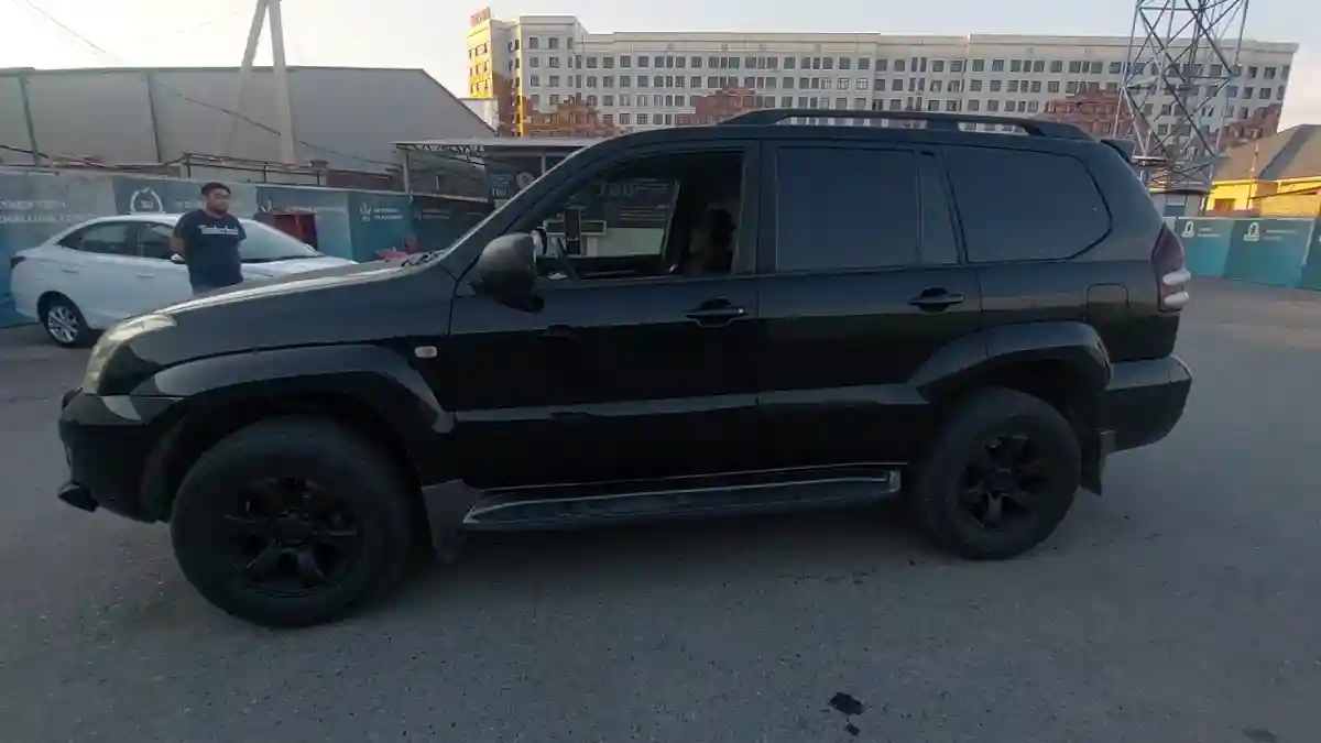 Toyota Land Cruiser Prado 2006 года за 10 500 000 тг. в Шымкент