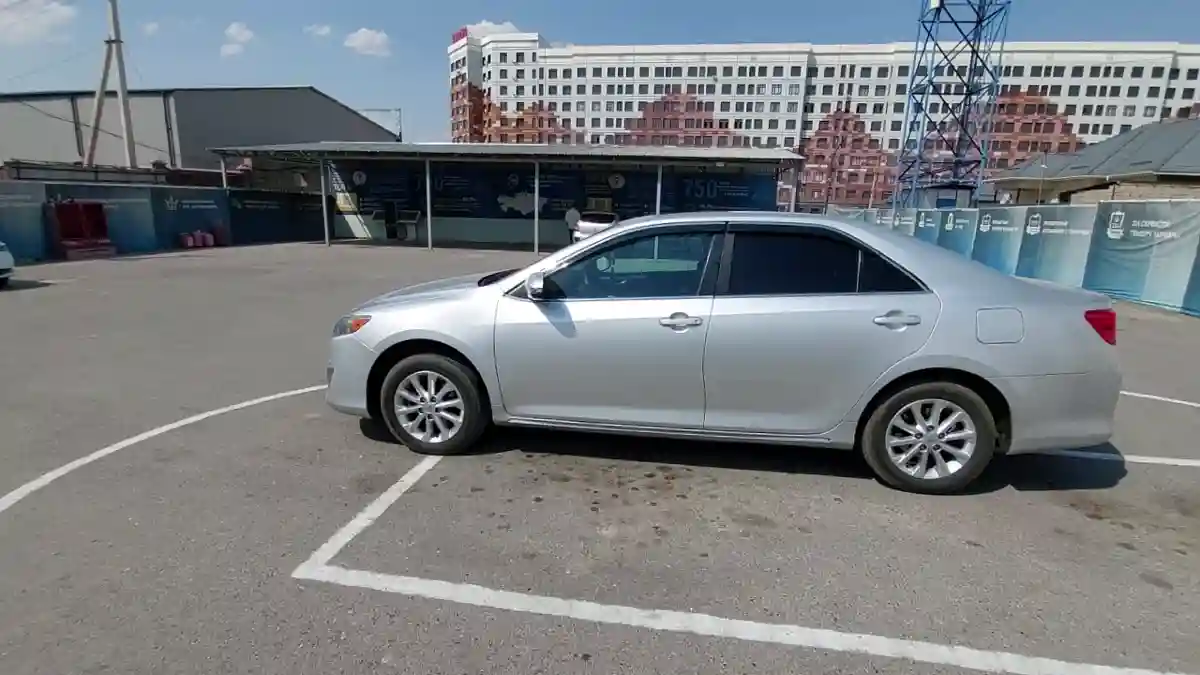 Toyota Camry 2013 года за 9 500 000 тг. в Шымкент