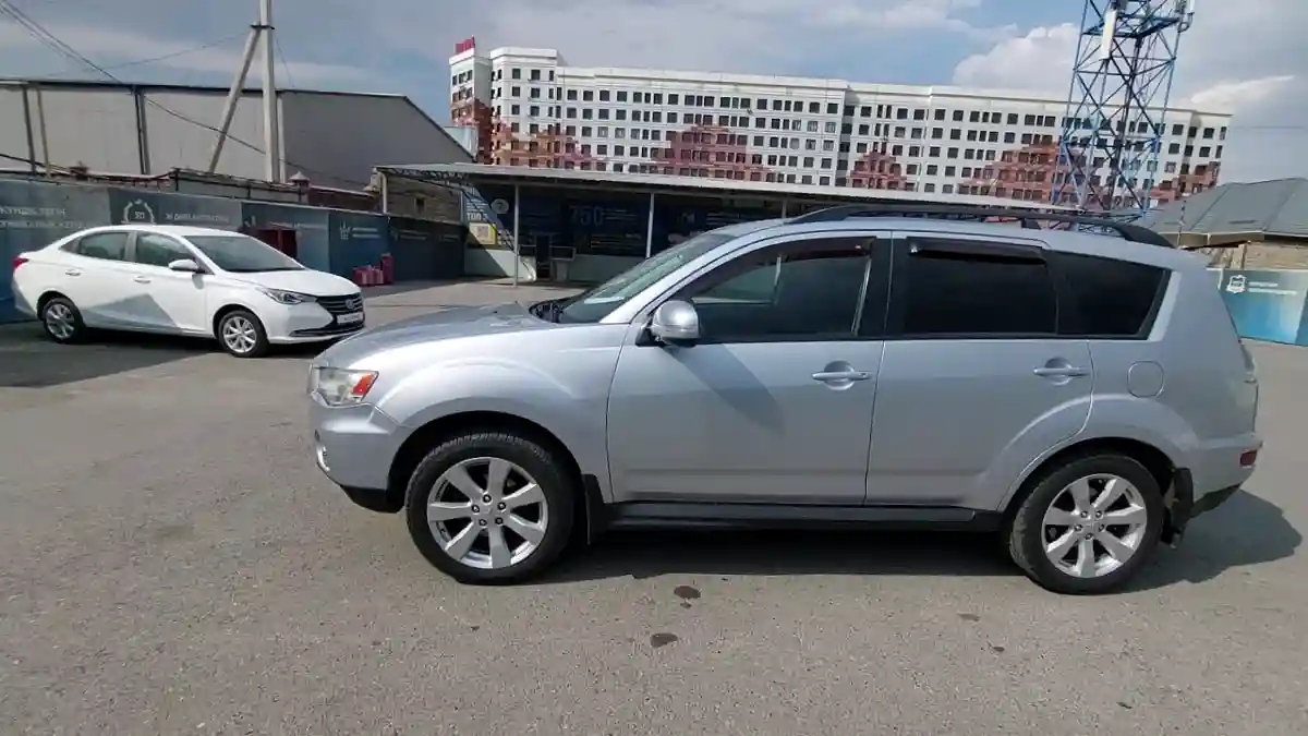 Mitsubishi Outlander 2012 года за 7 000 000 тг. в Шымкент