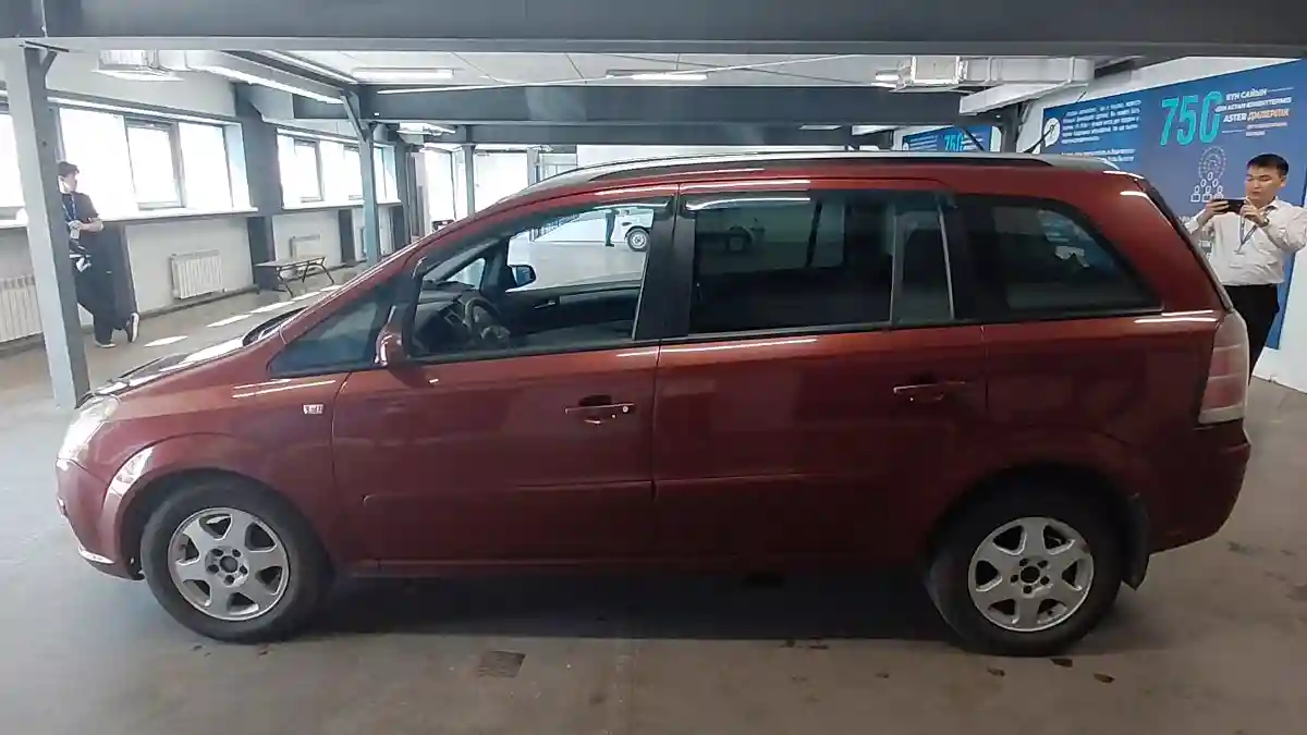 Opel Zafira 2006 года за 2 900 000 тг. в Астана