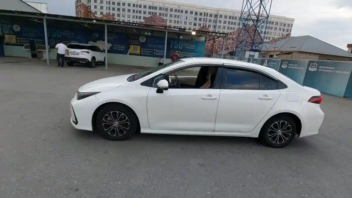 Toyota Corolla 2020 года за 8 500 000 тг. в Шымкент
