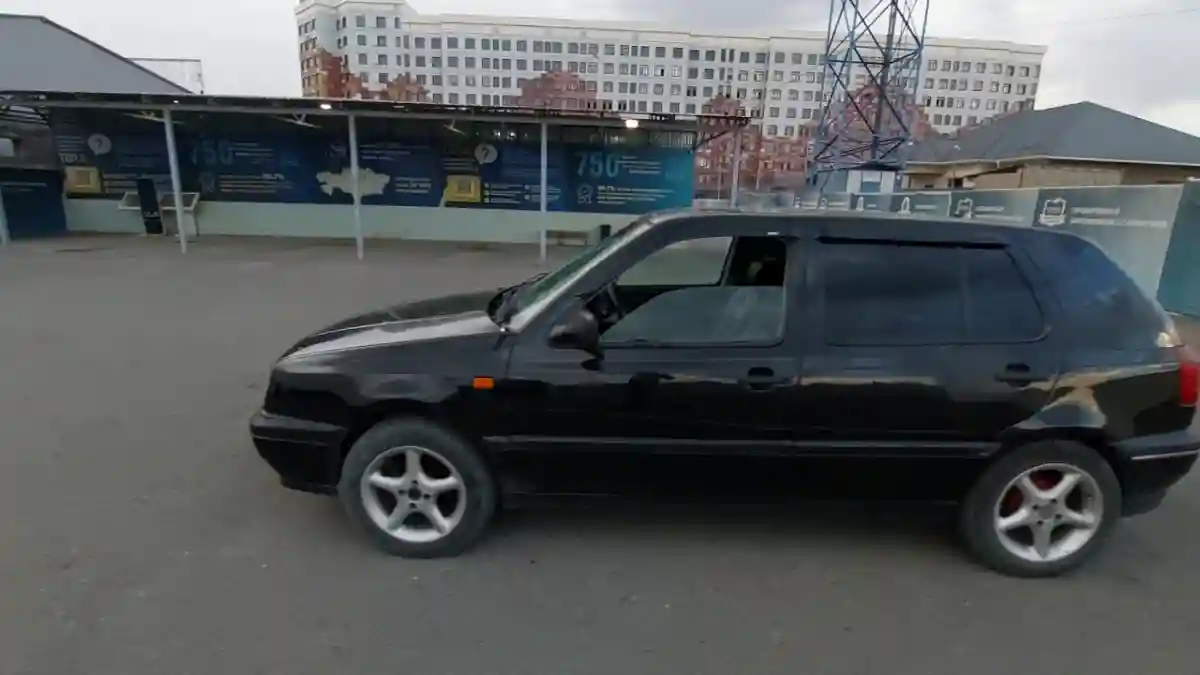 Volkswagen Golf 1994 года за 1 600 000 тг. в Шымкент
