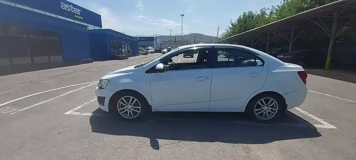 Chevrolet Aveo 2012 года за 3 500 000 тг. в Алматы