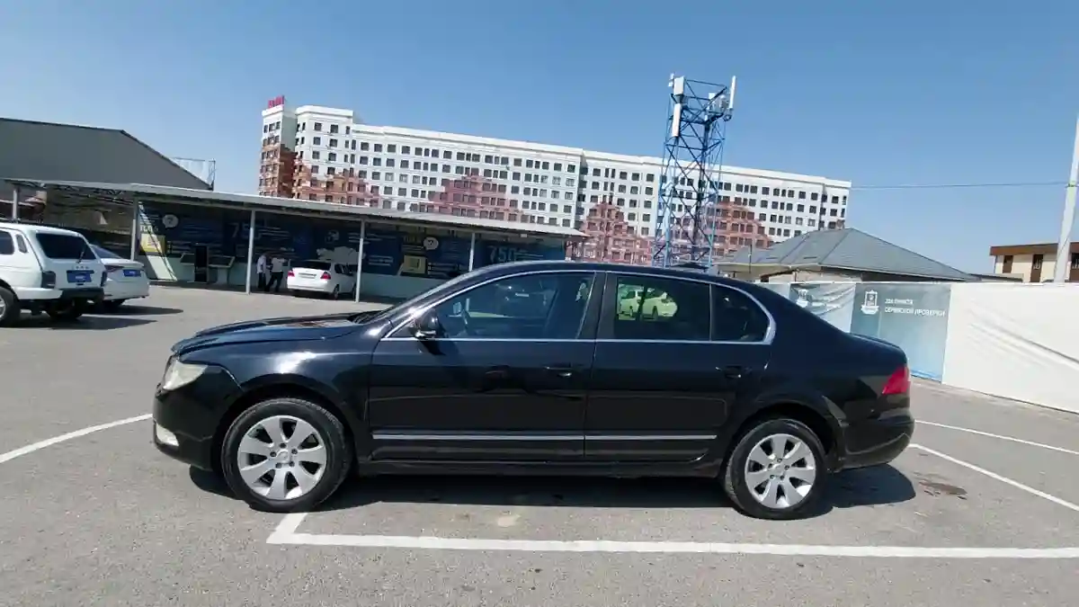 Skoda Superb 2013 года за 3 500 000 тг. в Шымкент