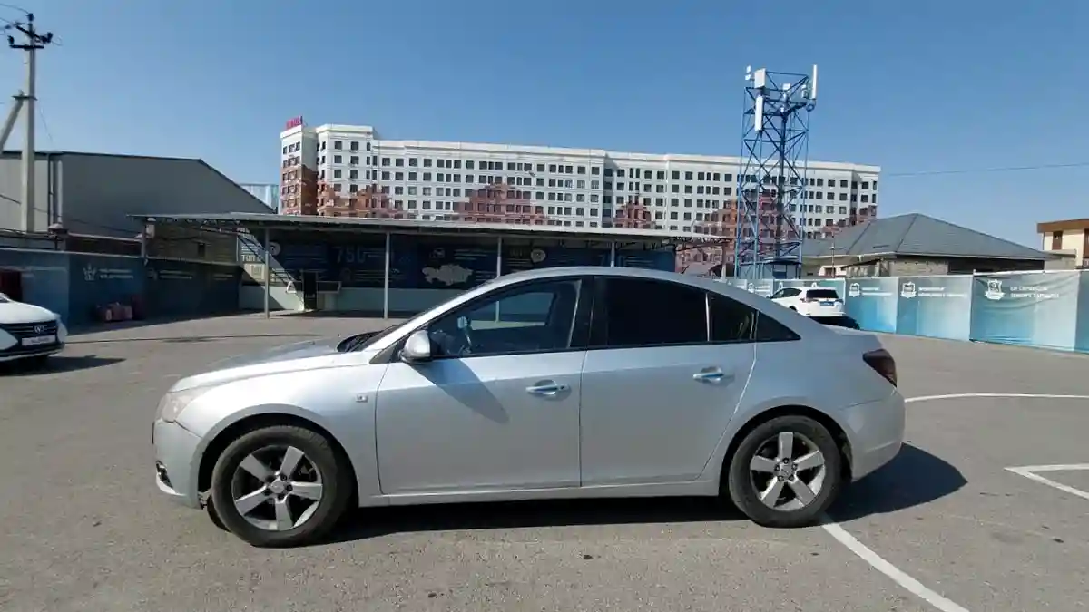 Chevrolet Cruze 2012 года за 3 500 000 тг. в Шымкент