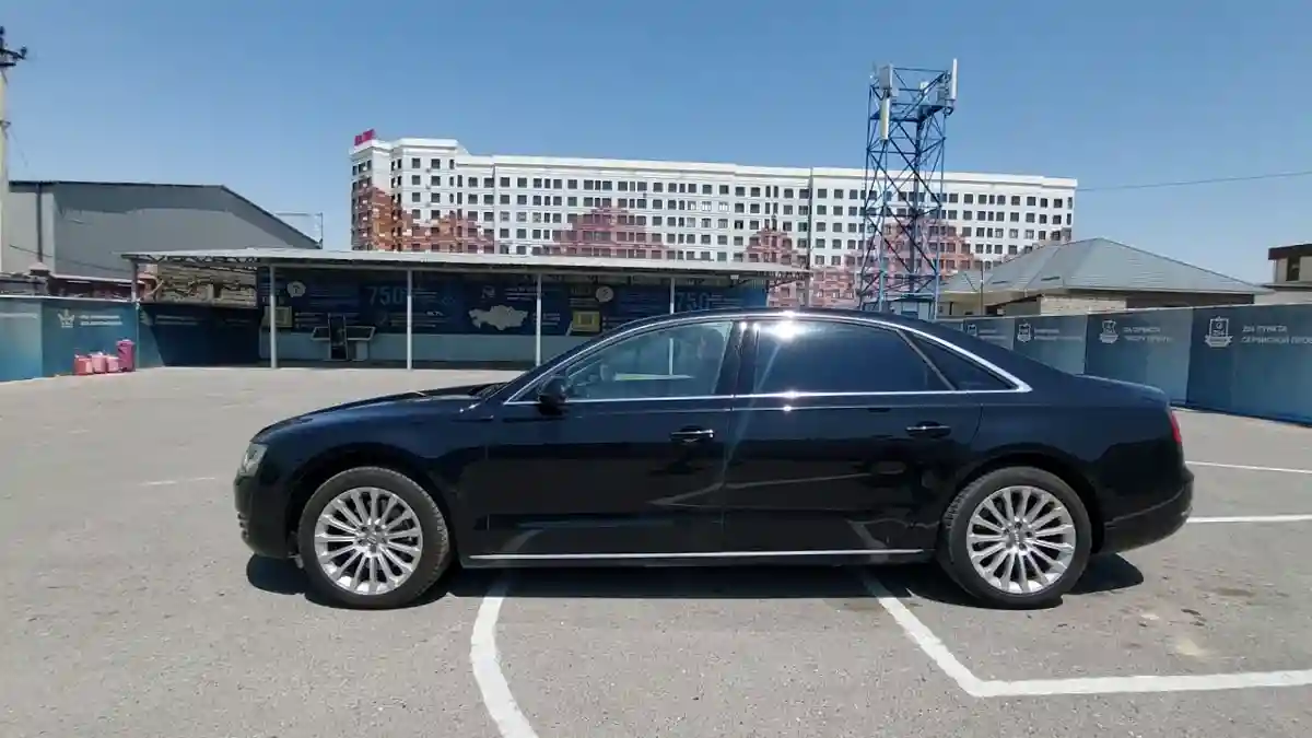 Audi A8 2011 года за 10 000 000 тг. в Шымкент