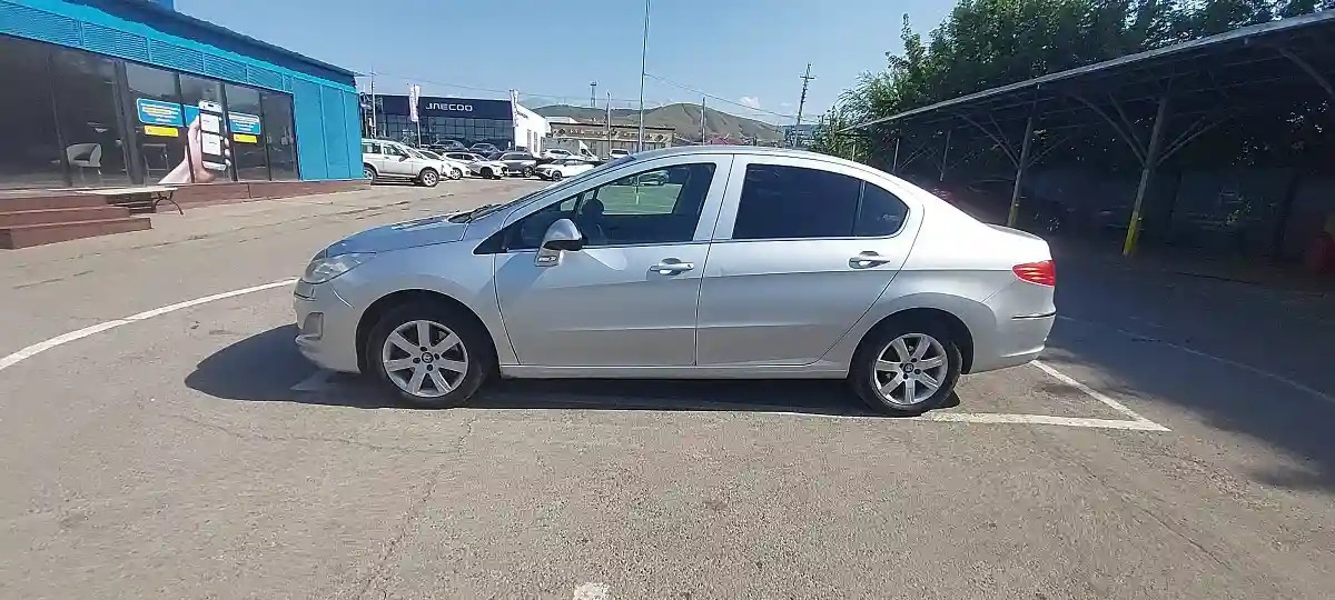Peugeot 408 2013 года за 3 500 000 тг. в Алматы