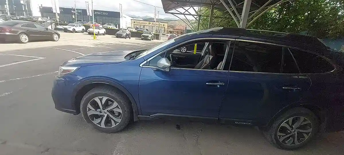 Subaru Outback 2022 года за 15 000 000 тг. в Алматы