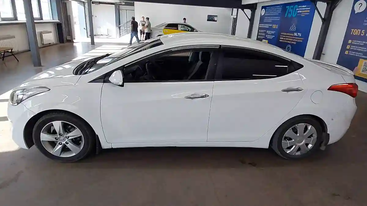 Hyundai Avante 2011 года за 5 000 000 тг. в Астана