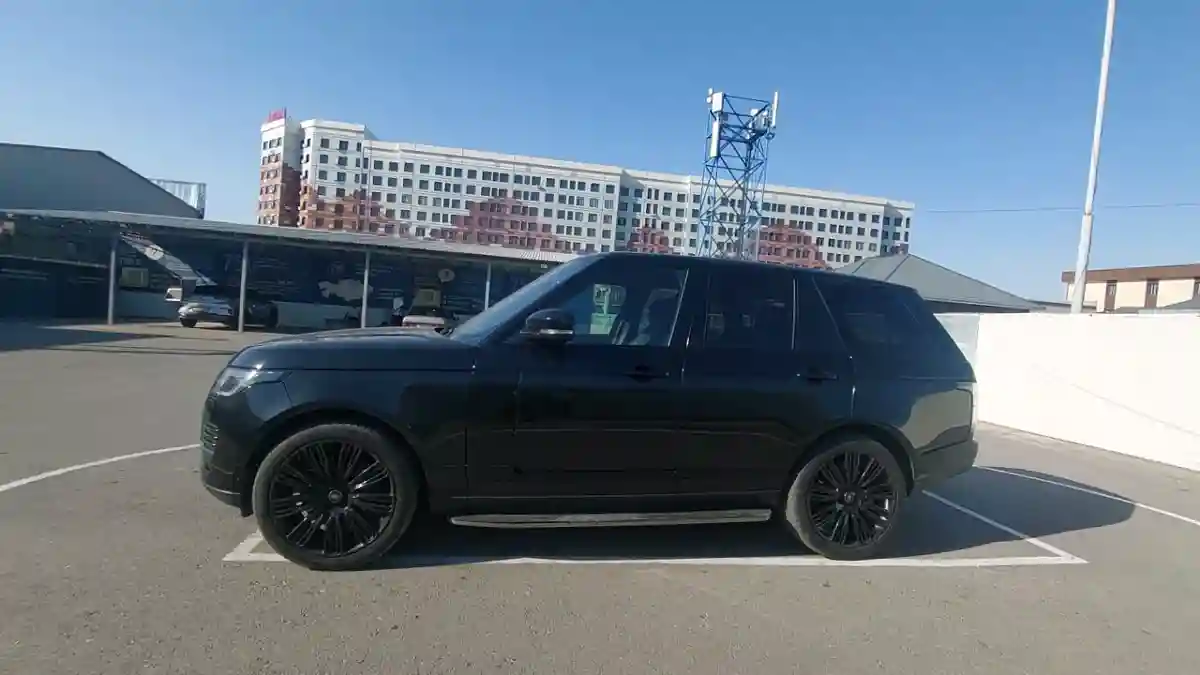 Land Rover Range Rover 2018 года за 27 000 000 тг. в Шымкент