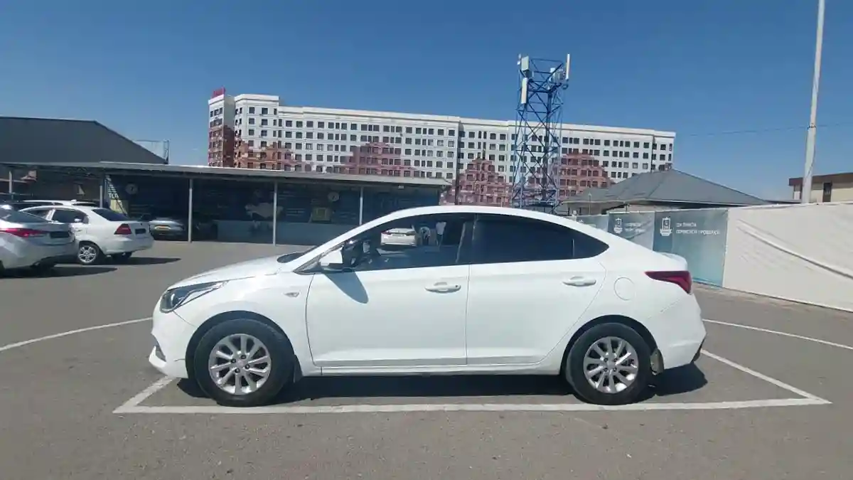 Hyundai Accent 2018 года за 6 000 000 тг. в Шымкент