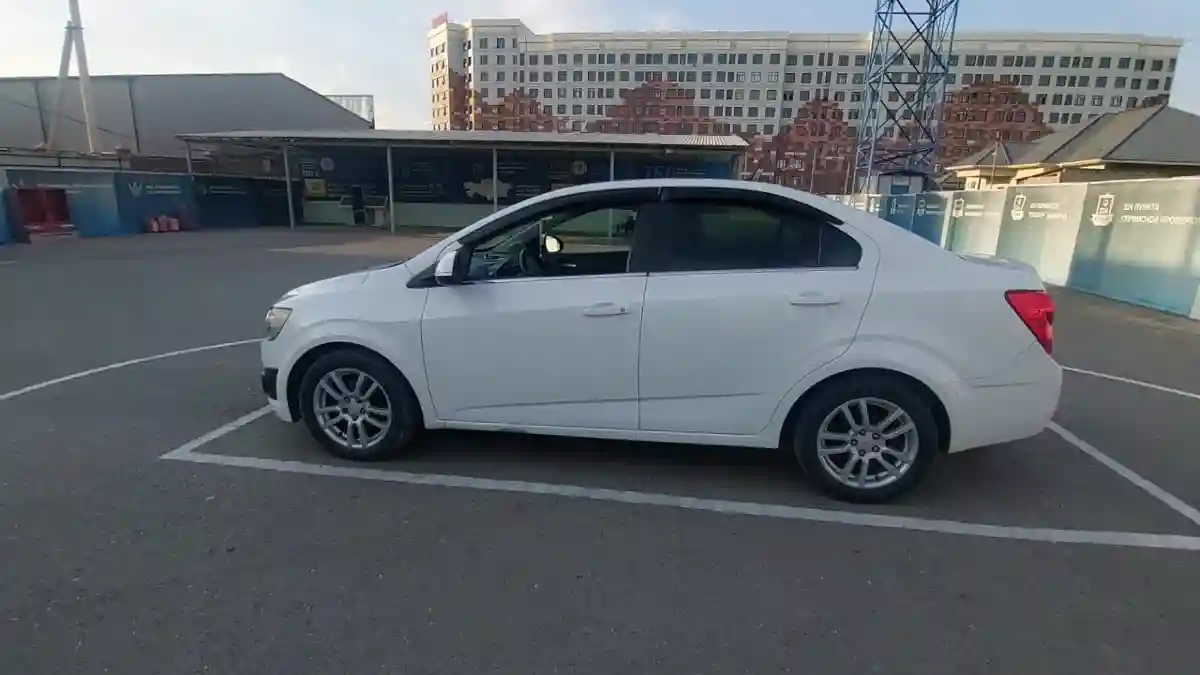Chevrolet Aveo 2013 года за 3 700 000 тг. в Шымкент