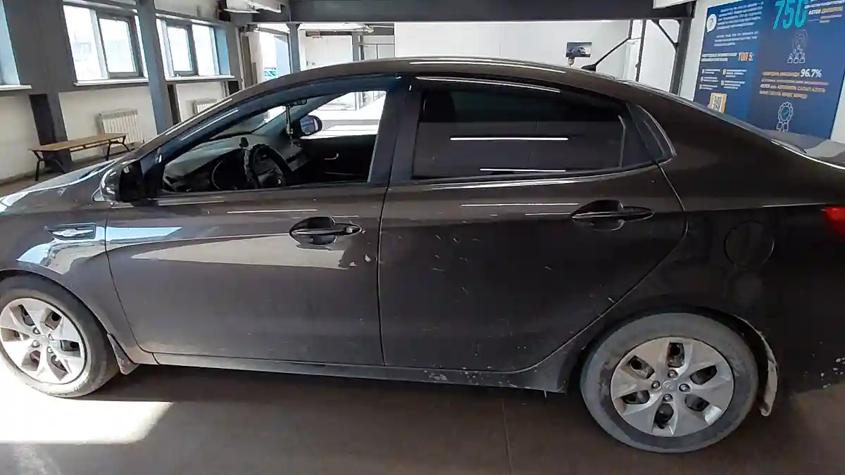 Kia Rio 2015 года за 5 000 000 тг. в Астана