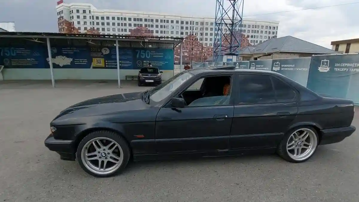 BMW 5 серии 1994 года за 1 900 000 тг. в Шымкент
