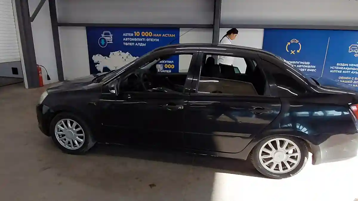LADA (ВАЗ) Granta 2014 года за 3 000 000 тг. в Астана