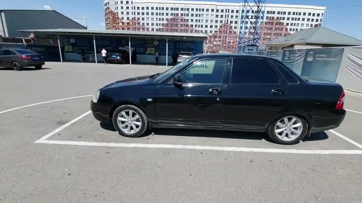 LADA (ВАЗ) Priora 2013 года за 3 000 000 тг. в Шымкент