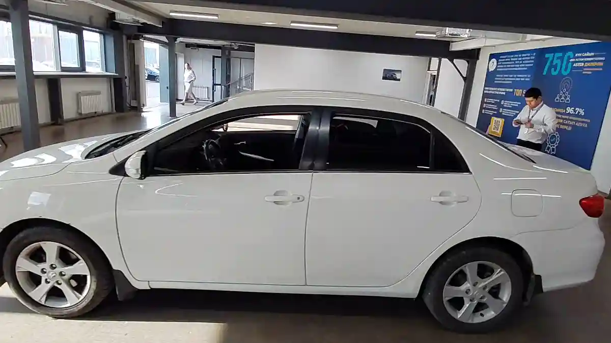 Toyota Corolla 2013 года за 5 700 000 тг. в Астана