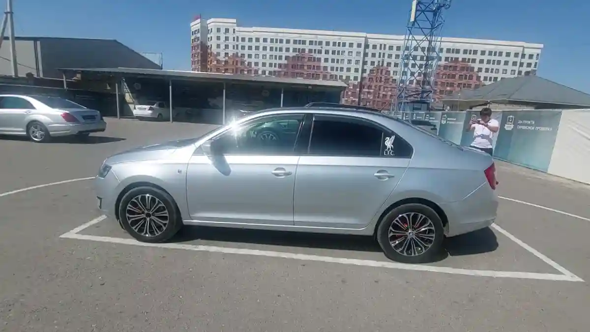 Skoda Rapid 2015 года за 4 200 000 тг. в Шымкент