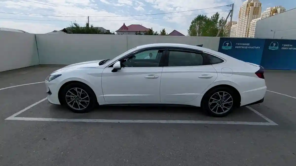 Hyundai Sonata 2021 года за 12 500 000 тг. в Шымкент