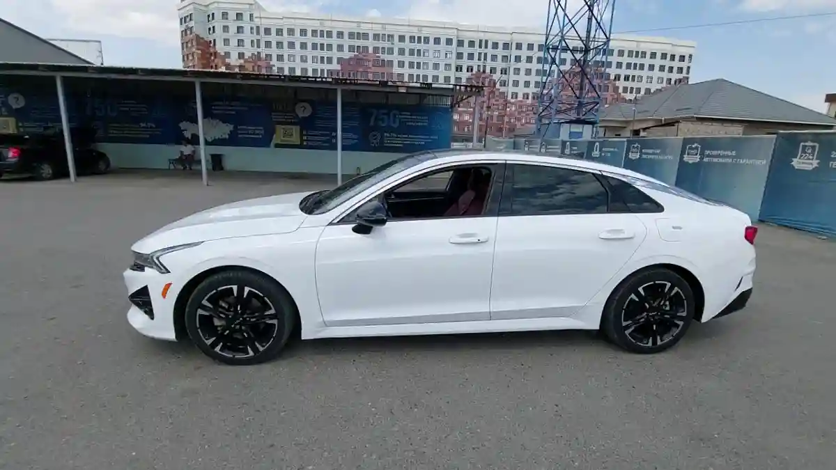 Kia K5 2021 года за 12 000 000 тг. в Шымкент