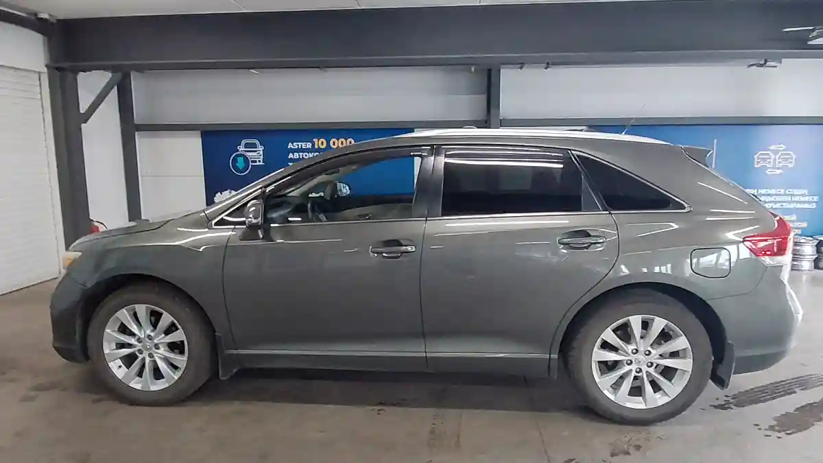 Toyota Venza 2013 года за 10 500 000 тг. в Астана