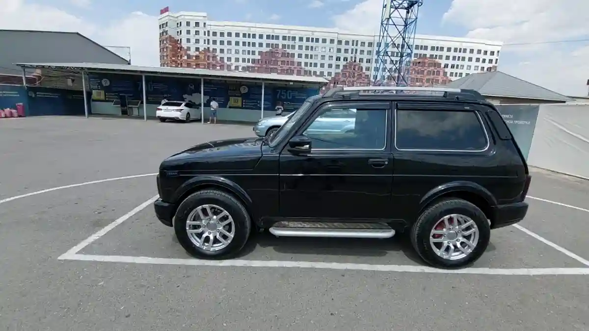 LADA (ВАЗ) 2121 (4x4) 2018 года за 3 400 000 тг. в Шымкент