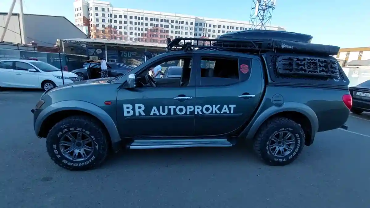 Mitsubishi L200 2007 года за 7 000 000 тг. в Шымкент