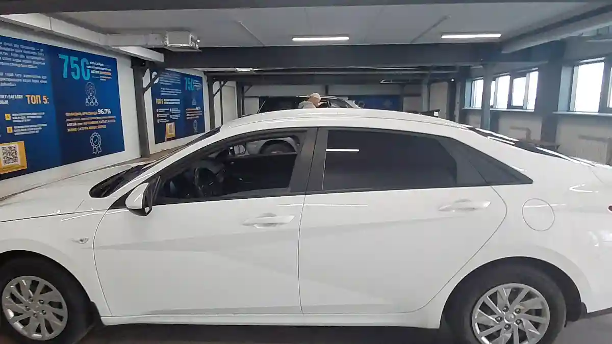 Hyundai Elantra 2024 года за 8 000 000 тг. в Астана