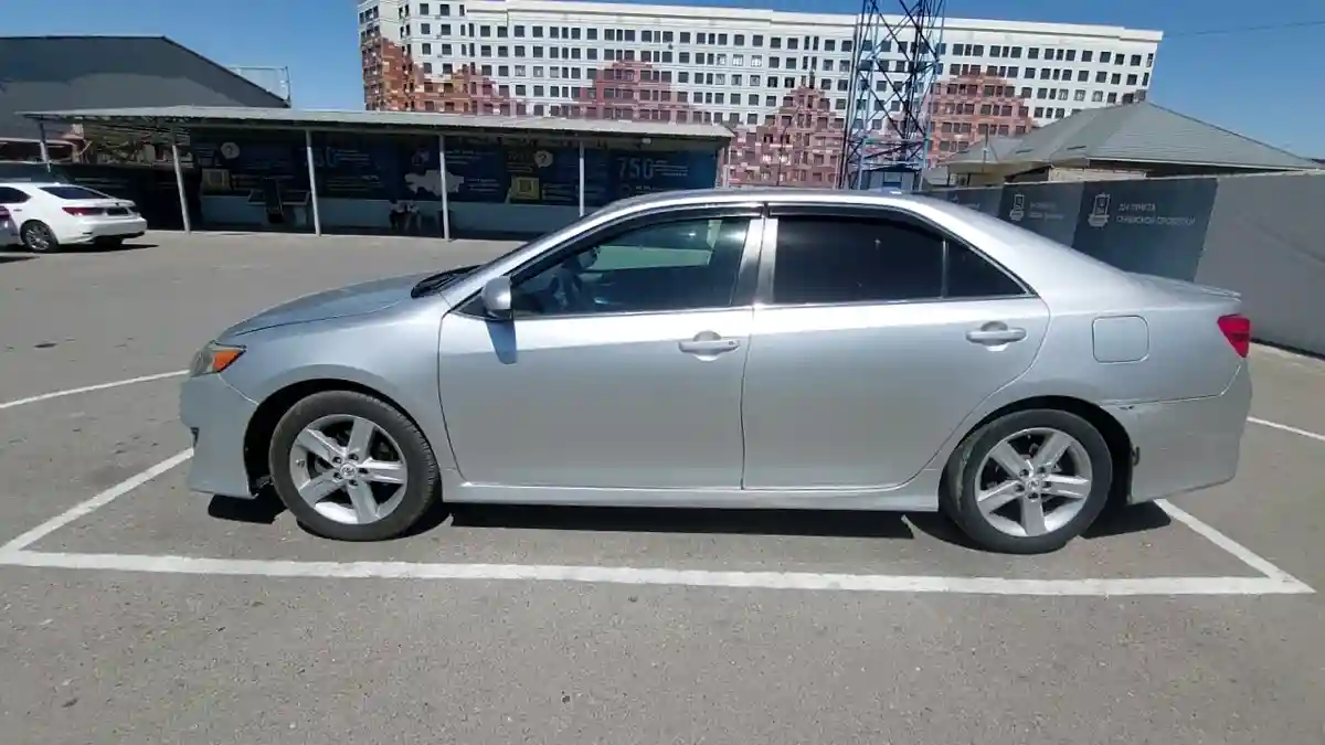 Toyota Camry 2012 года за 8 500 000 тг. в Шымкент