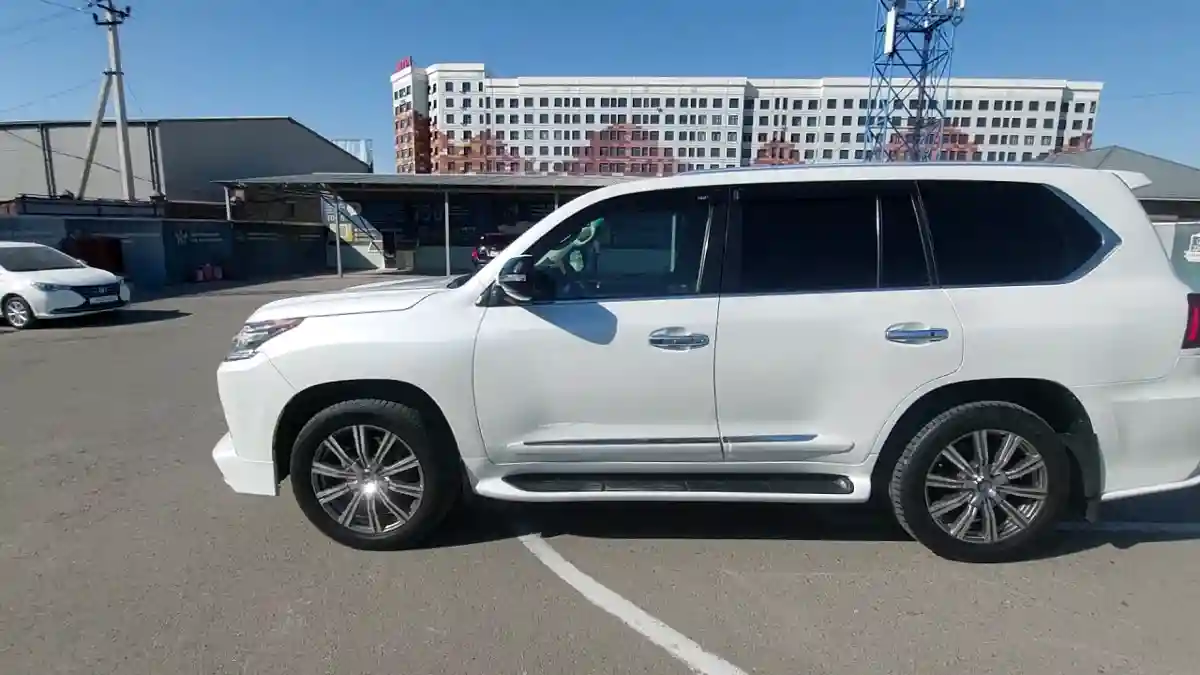 Lexus LX 2011 года за 21 000 000 тг. в Шымкент