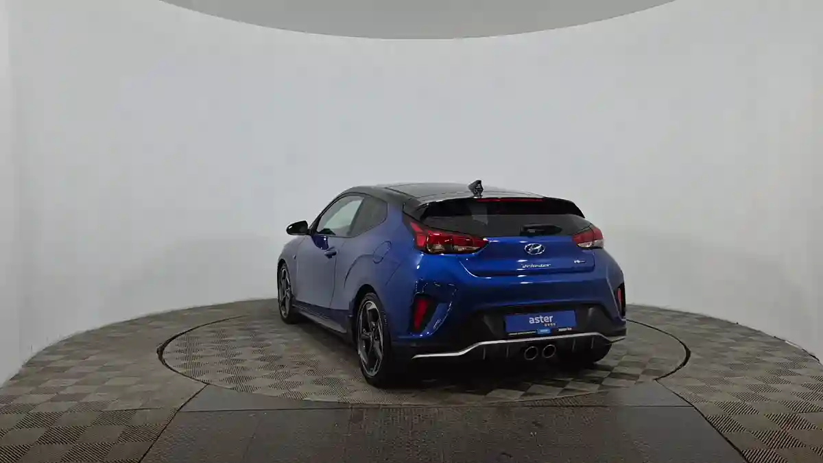 Hyundai Veloster 2018 года за 12 250 000 тг. в Астана